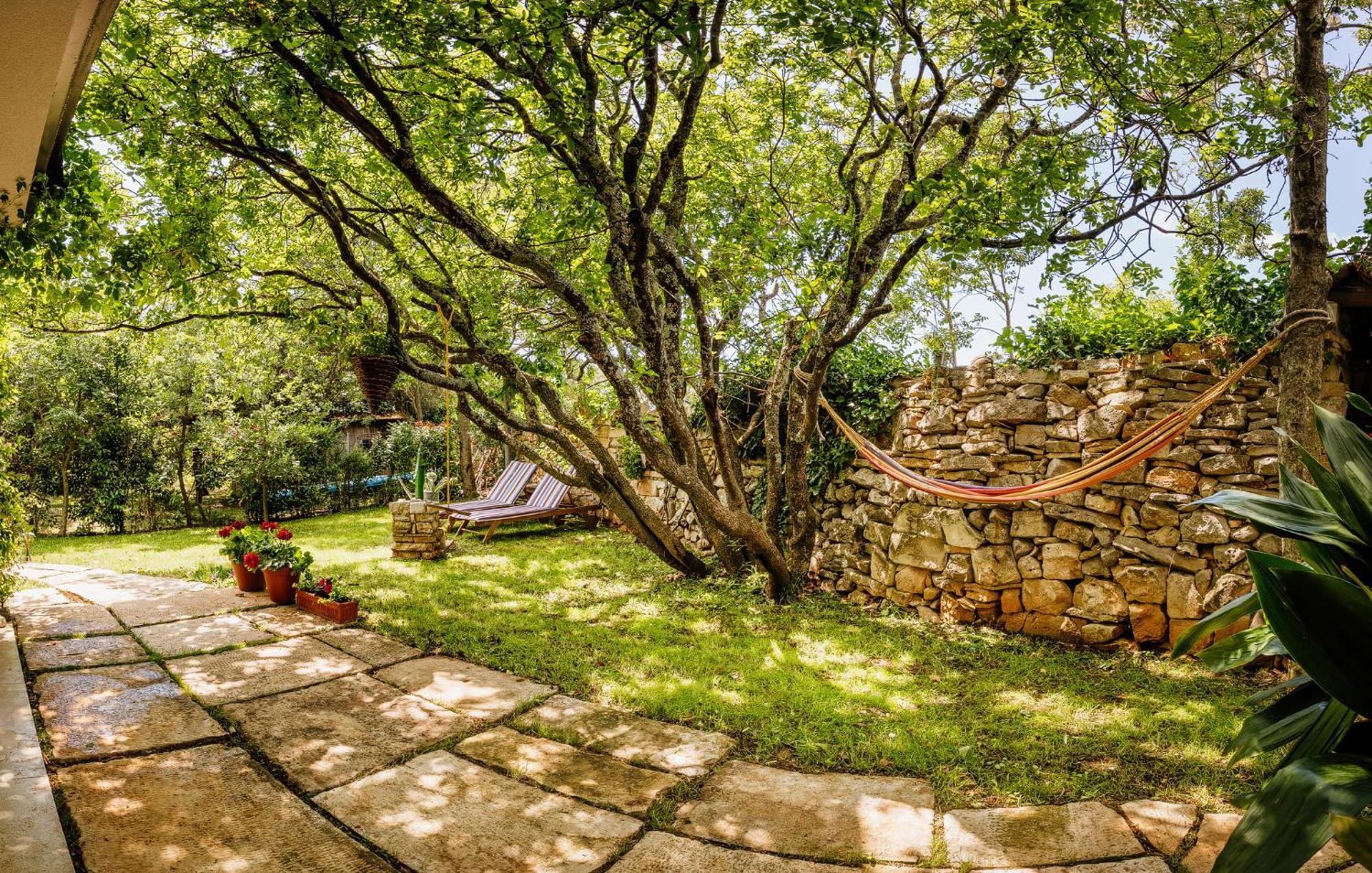 Peroj'S Green Oasis - Holiday Home Exterior foto